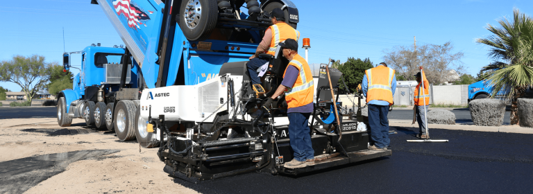 carlson-cp85-commercial-class-asphalt-paver-feature-1920-2